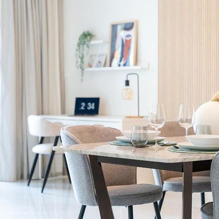 Higuests - Elegant Apt With Terrace Minutes From Burj Khalifa Dubai Dış mekan fotoğraf