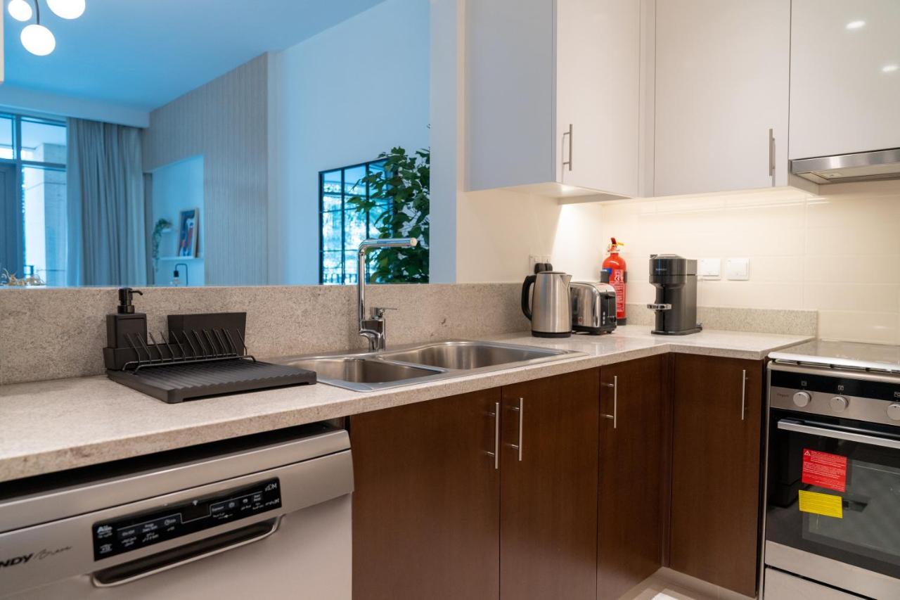 Higuests - Elegant Apt With Terrace Minutes From Burj Khalifa Dubai Dış mekan fotoğraf