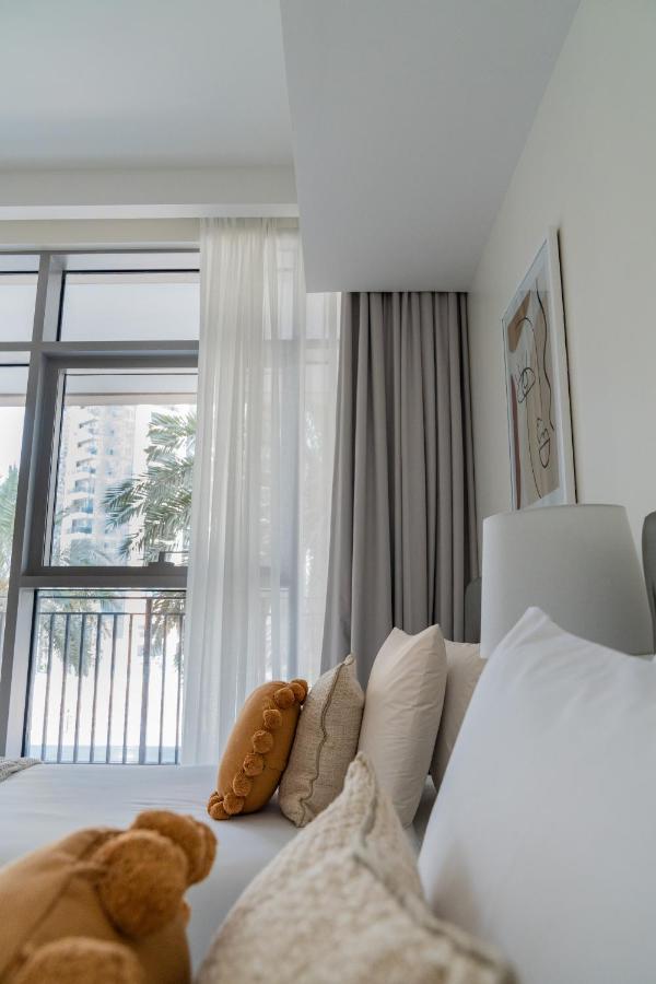 Higuests - Elegant Apt With Terrace Minutes From Burj Khalifa Dubai Dış mekan fotoğraf